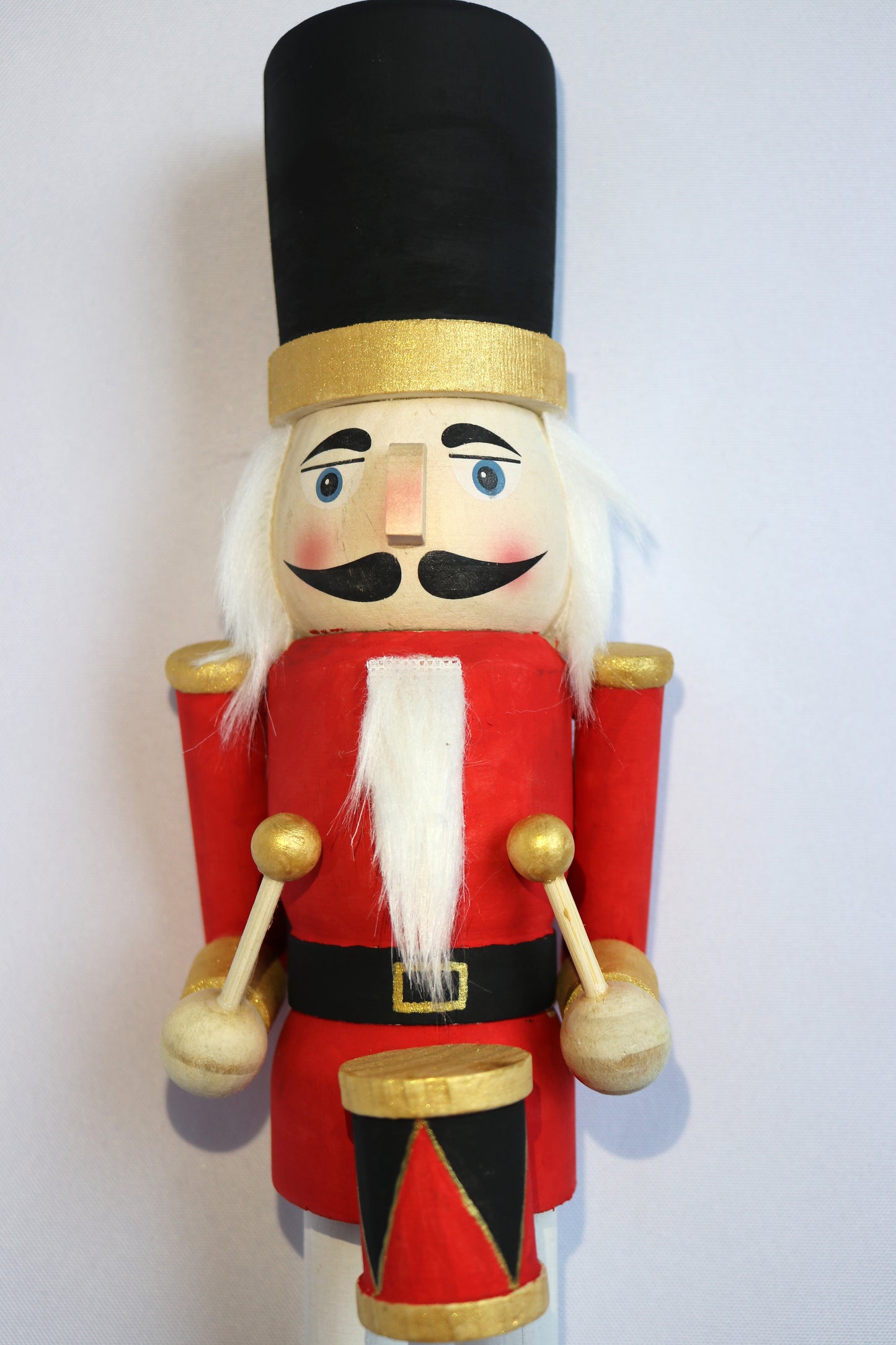 Casse-noisette rouge