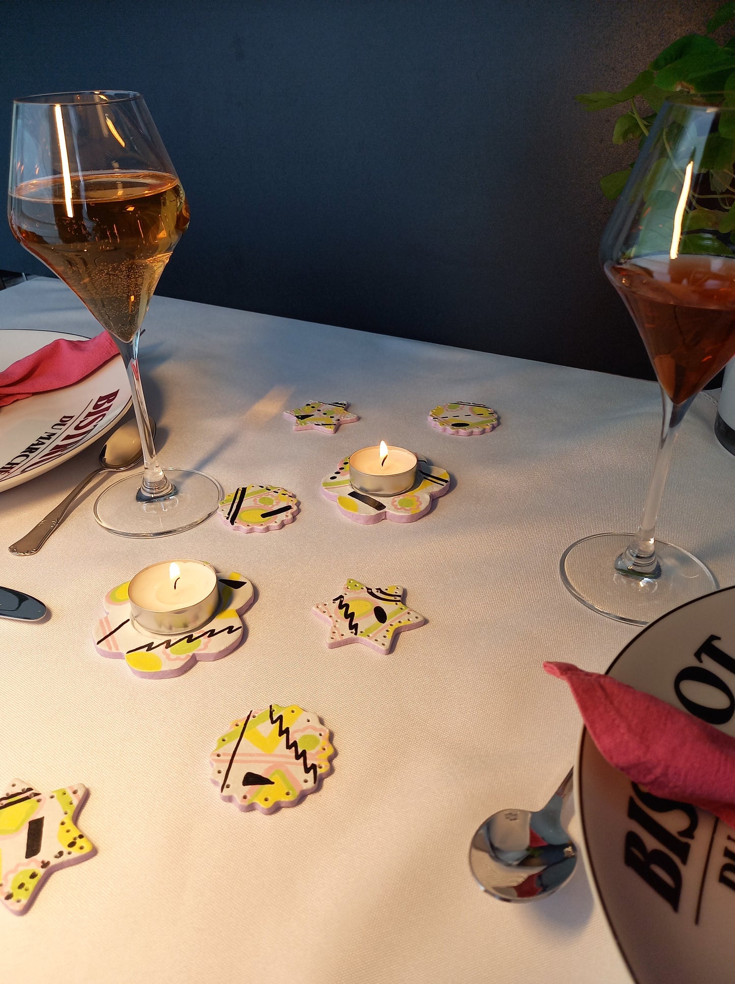 Support bougie couleur blanc fleur coloré table à manger fait main