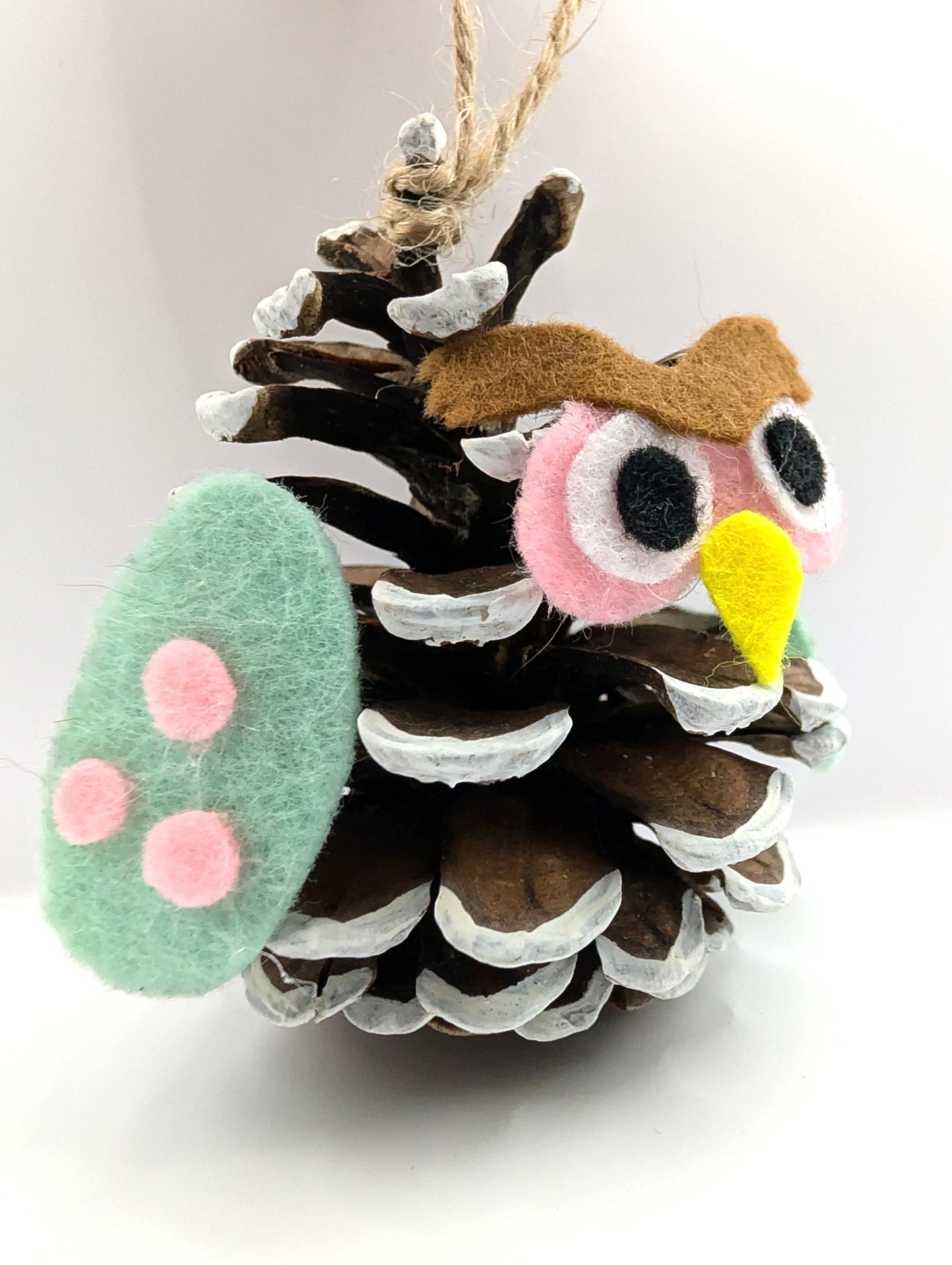 Boule chouette pomme de pin