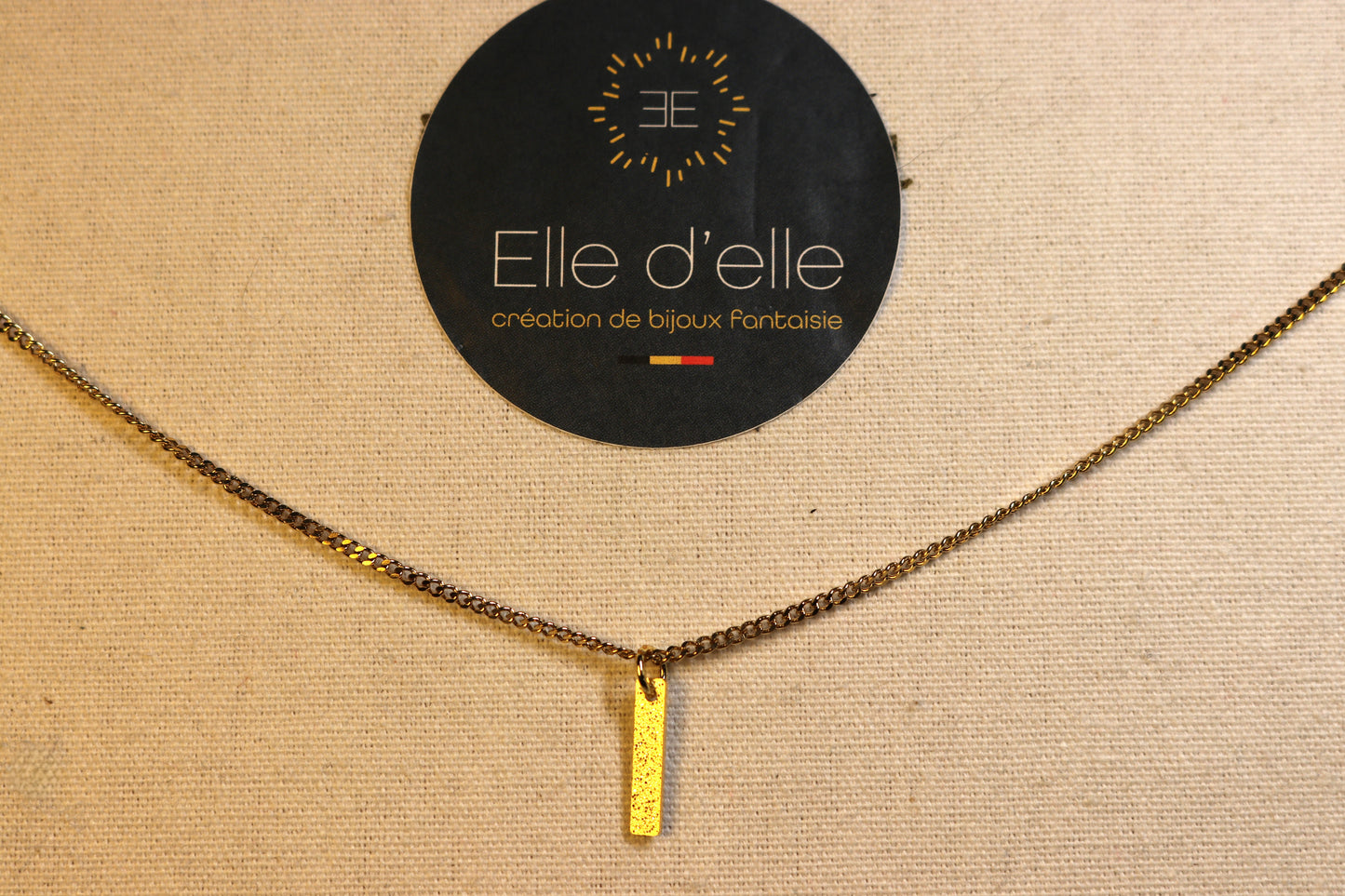 Collier - médaillon rectangle brillant