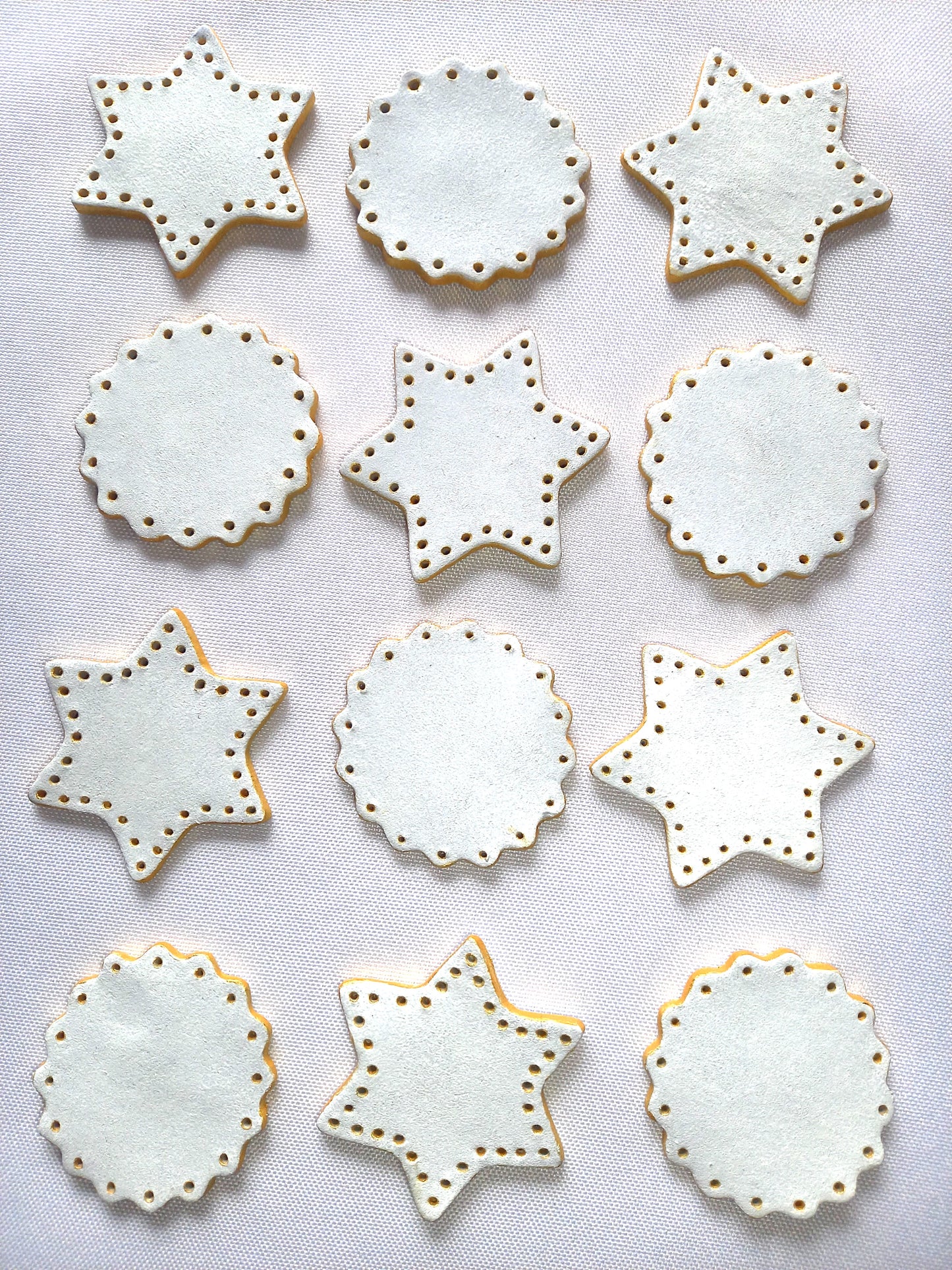 Ensemble de décoration de table en argile de couleur blanc et or fait main