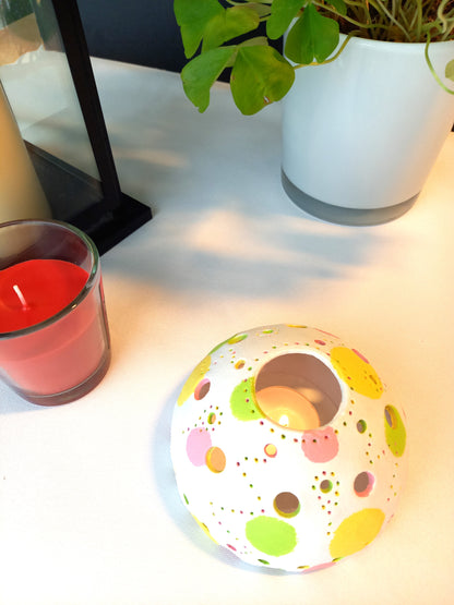 Photophore blanc avec rond couleur bougie fait main