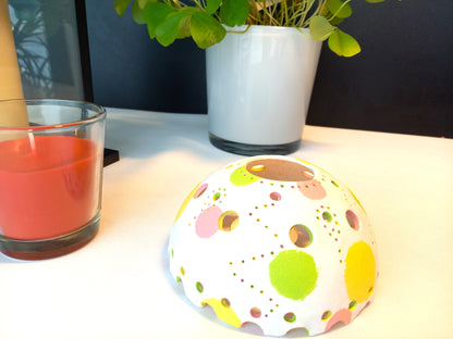 Photophore blanc et rond colore fait main