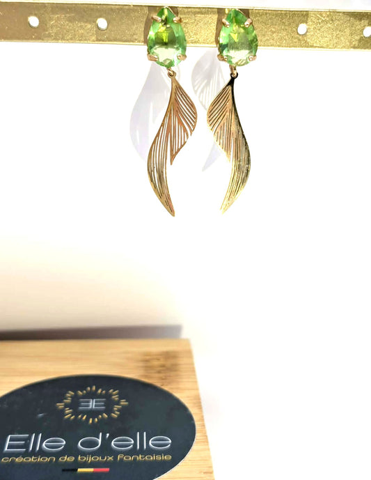 Boucle d'oreille - feuille pierre verte