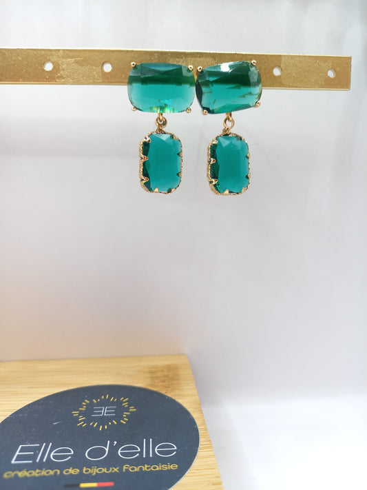 Boucle d'oreille - pierre verte (petite)