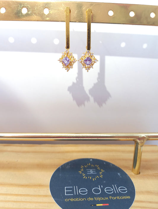 Boucle d'oreille - tige pierre mauve